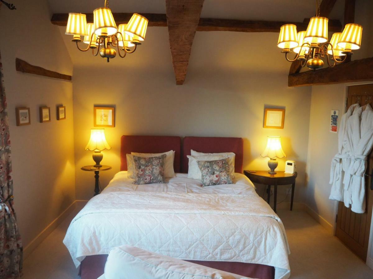 Home Barn Bed And Breakfast Yeovil Buitenkant foto