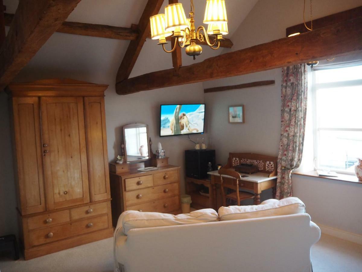 Home Barn Bed And Breakfast Yeovil Buitenkant foto