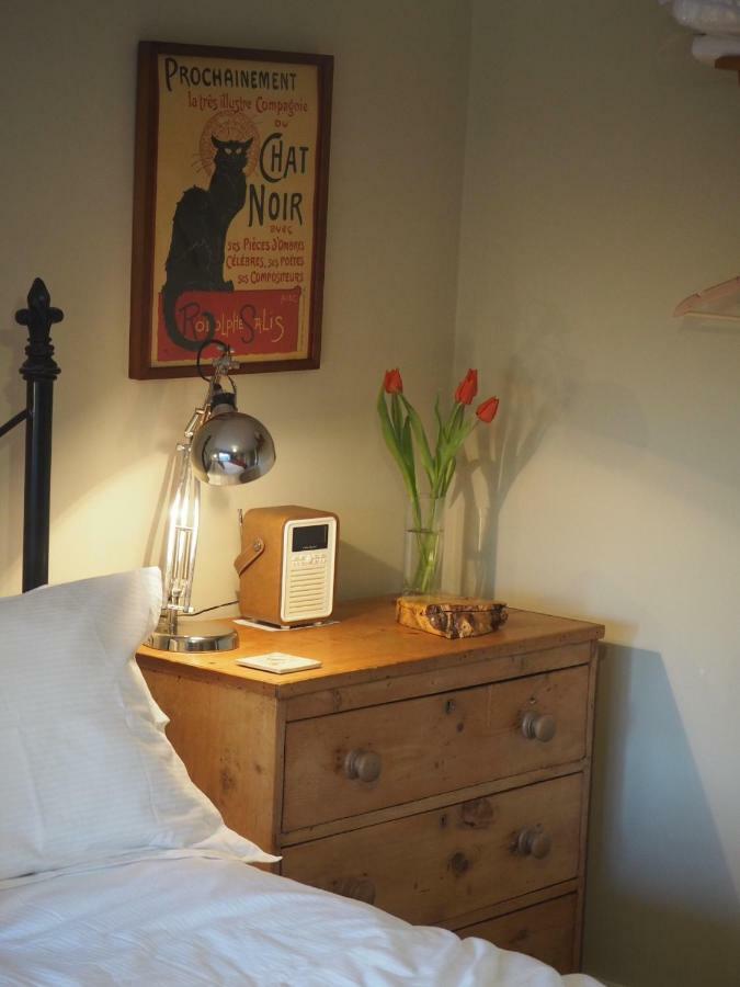 Home Barn Bed And Breakfast Yeovil Buitenkant foto